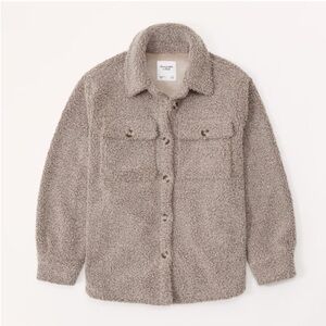 NWOT Abercrombie Taupe Sherpa Shirt Jacket - size S